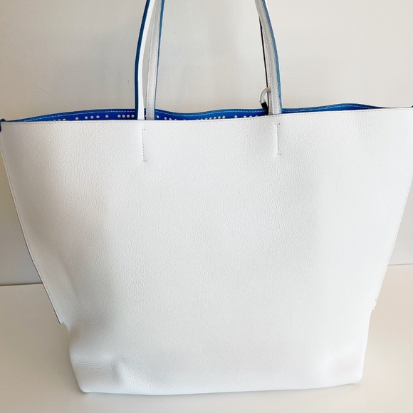 Dior Tote Bag Dioriviera White Leather with Laser Cut Detail - Picture 5 of 13
